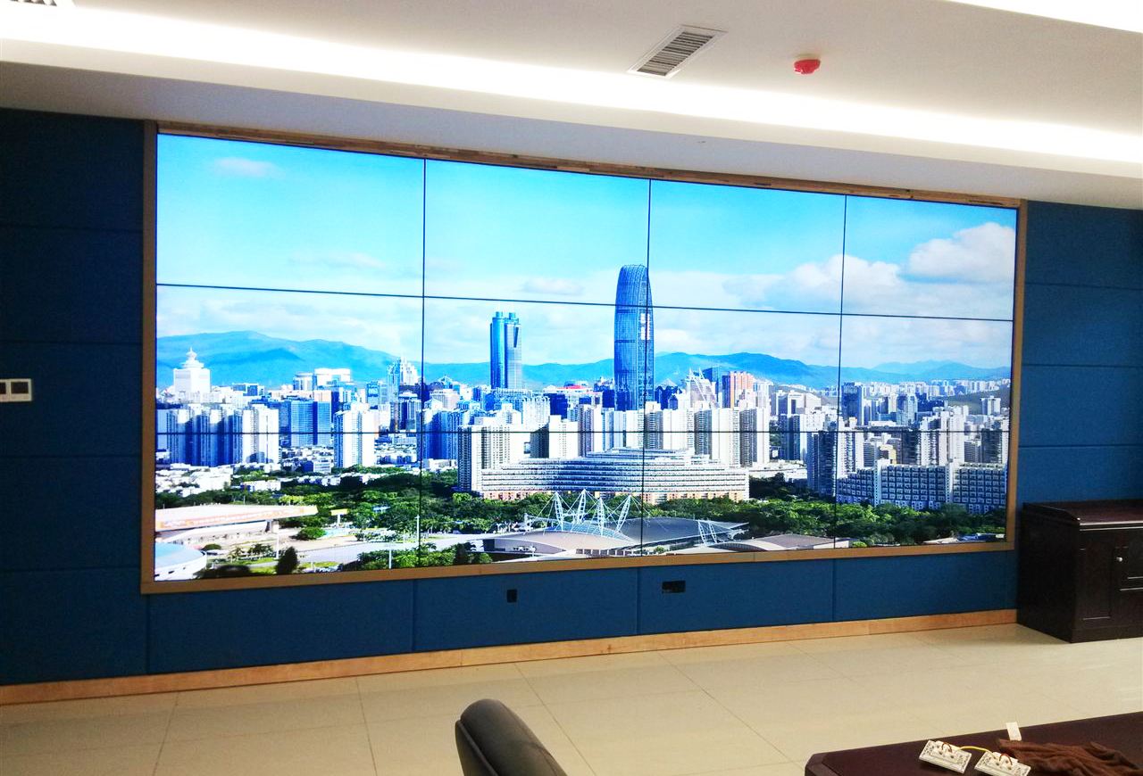 鄂州商場(chǎng)液晶拼接屏 無(wú)縫視覺(jué)盛宴，專業(yè)安裝一步到位